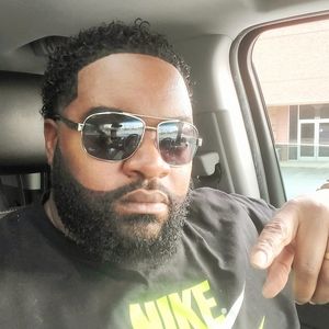 Meet your Posher, Quincy